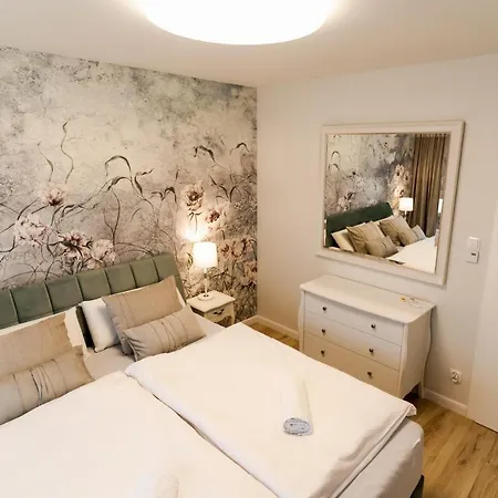 Vacationclub - Ogrody Pieniawskie 44 アパート